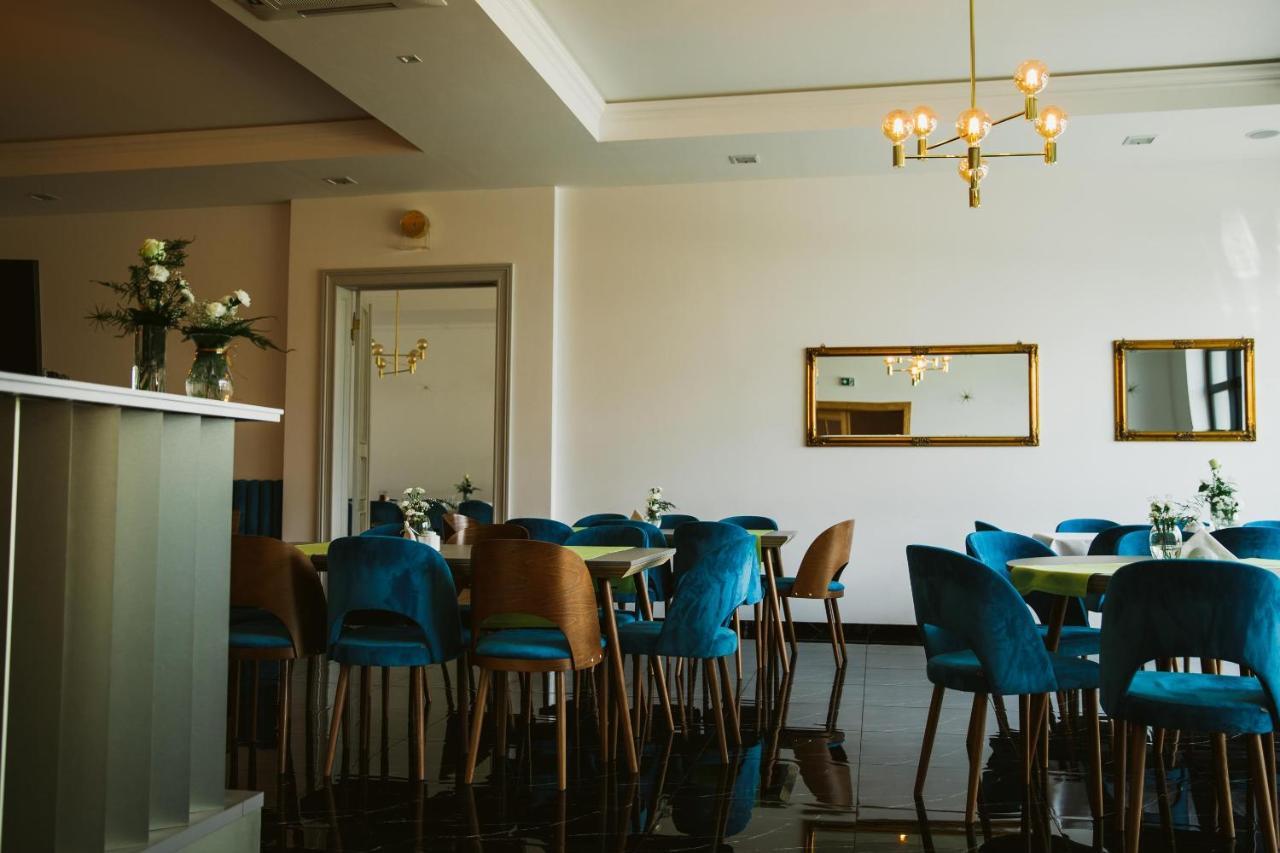 Hotel Art Cafe Nakło nad Notecią Dış mekan fotoğraf