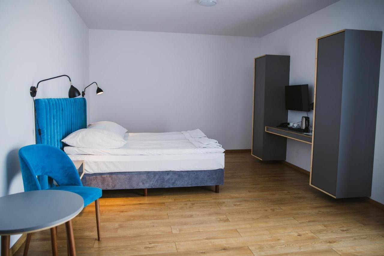 Hotel Art Cafe Nakło nad Notecią Dış mekan fotoğraf
